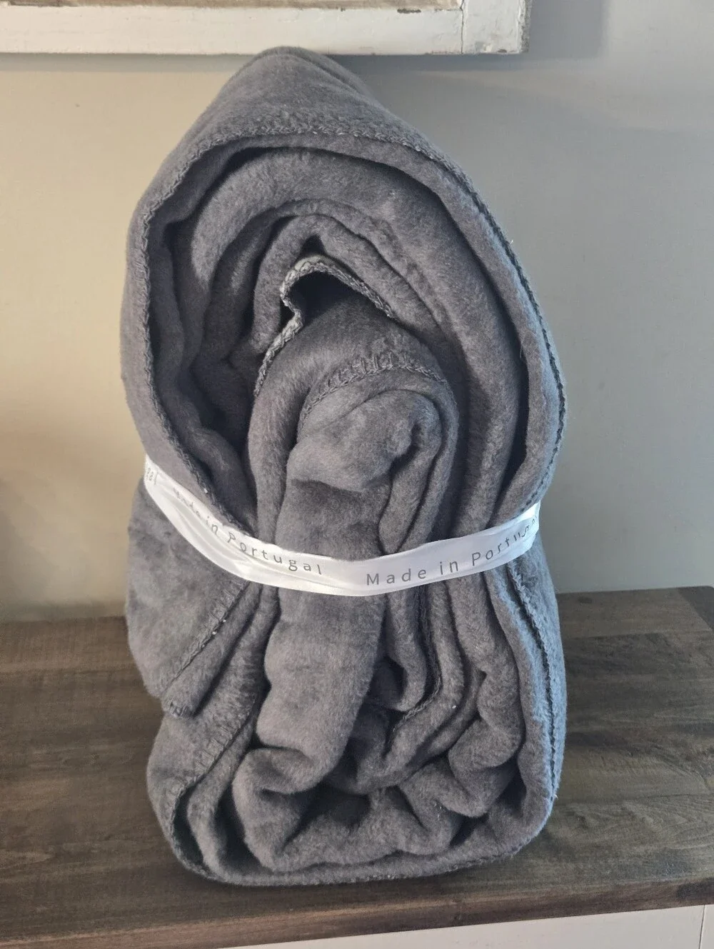 NWT “Docofil White” Soft Queen Blanket Dark Gray Reversible Light Gray Portugal
